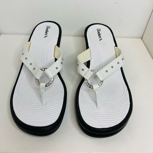 Sketchers CALI White Patent Leather Flip Flop Wedge Hill Size 7